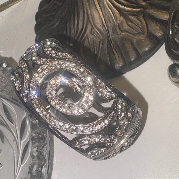 Crystal cuffs - Picture 5 of 7